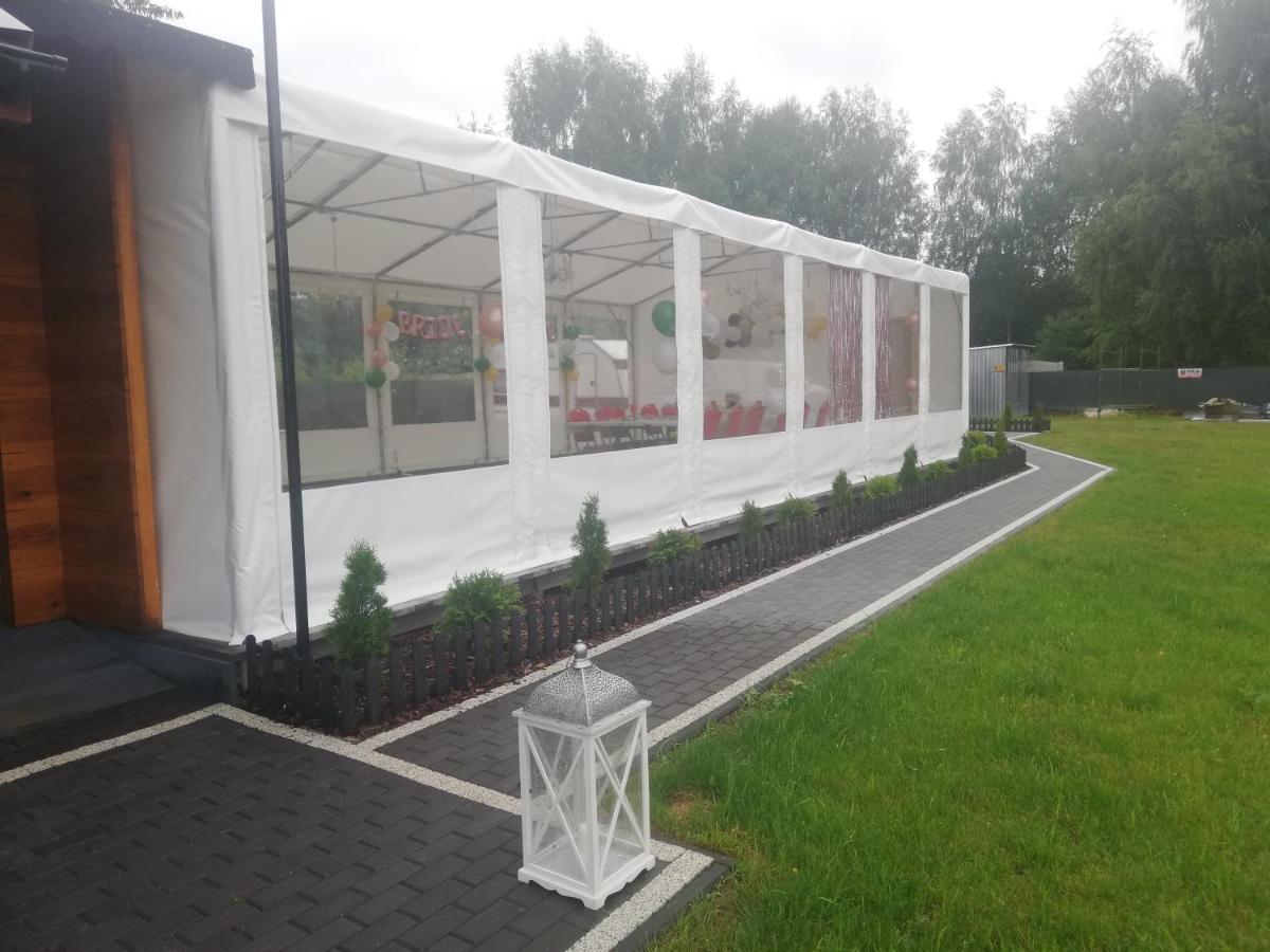 Grabska Osada Apartamenty - 100M Od Suntago Park-Domki Ogrzewane Caloroczne Mszczonow Exterior photo